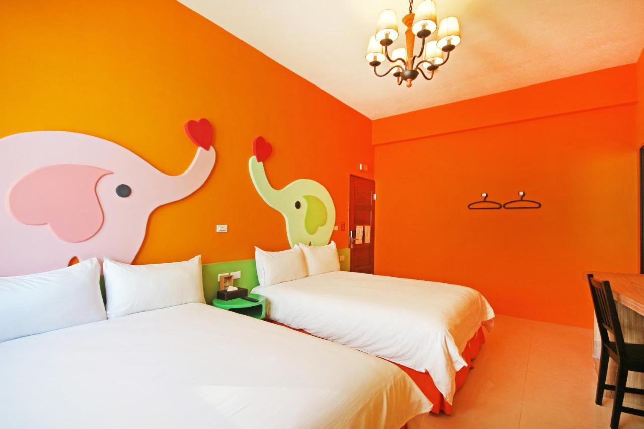 Fun Trip - Little Castle & Oscar B&B T'ai-tung エクステリア 写真